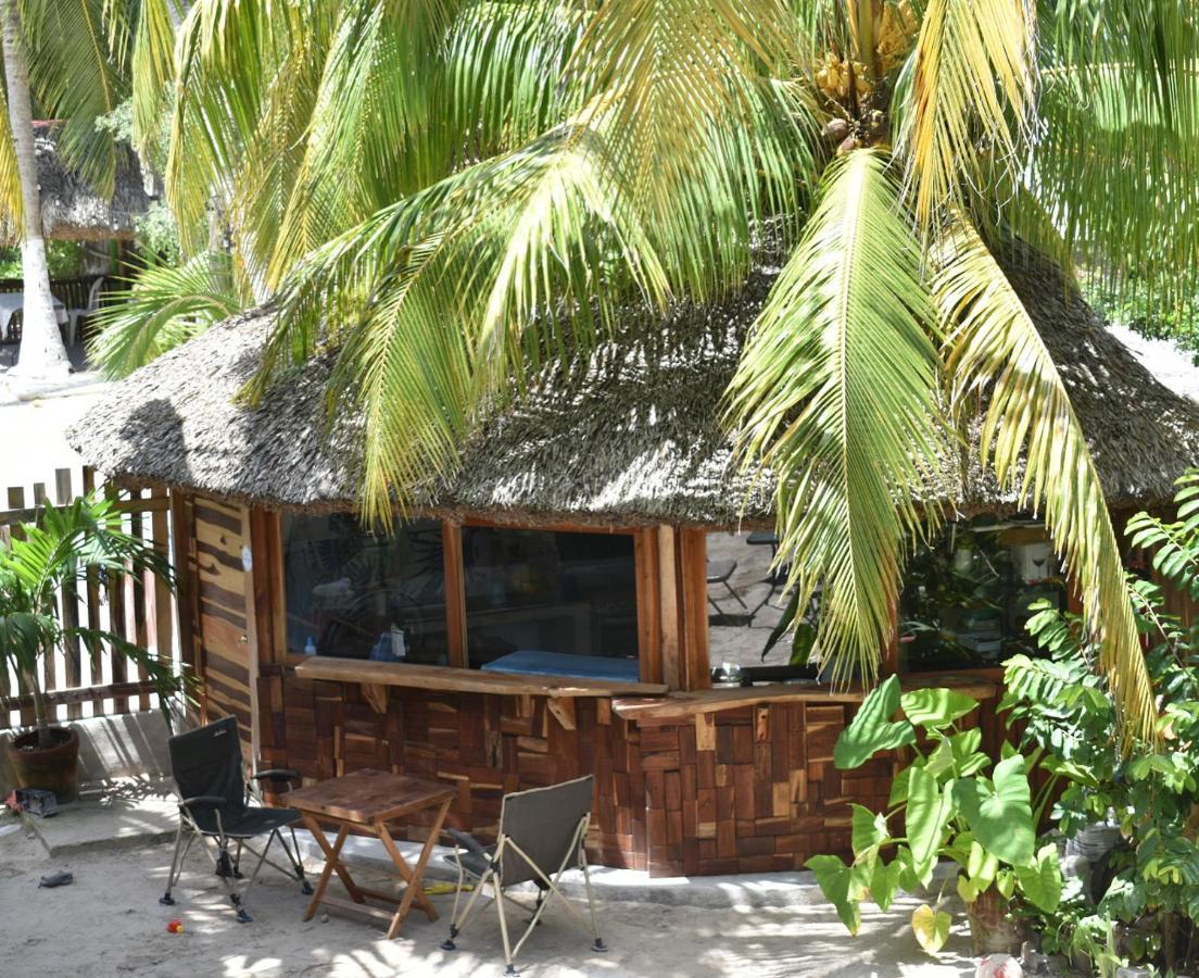 Ah Muzenkab Hotel El Cuyo Exterior foto